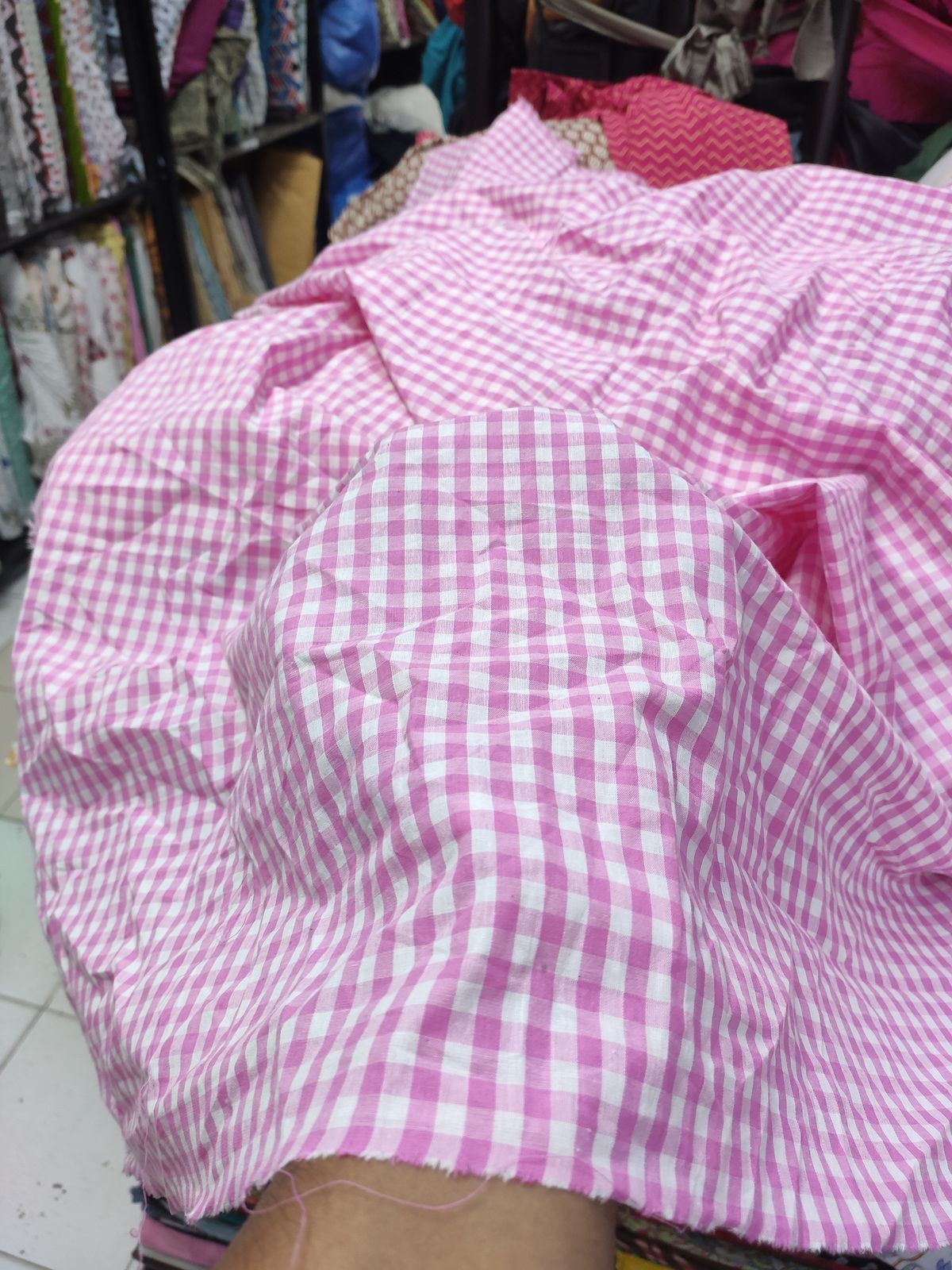 Pink and White Cotton Yarn Dyed Gingham Check Fabric | Charu Creation